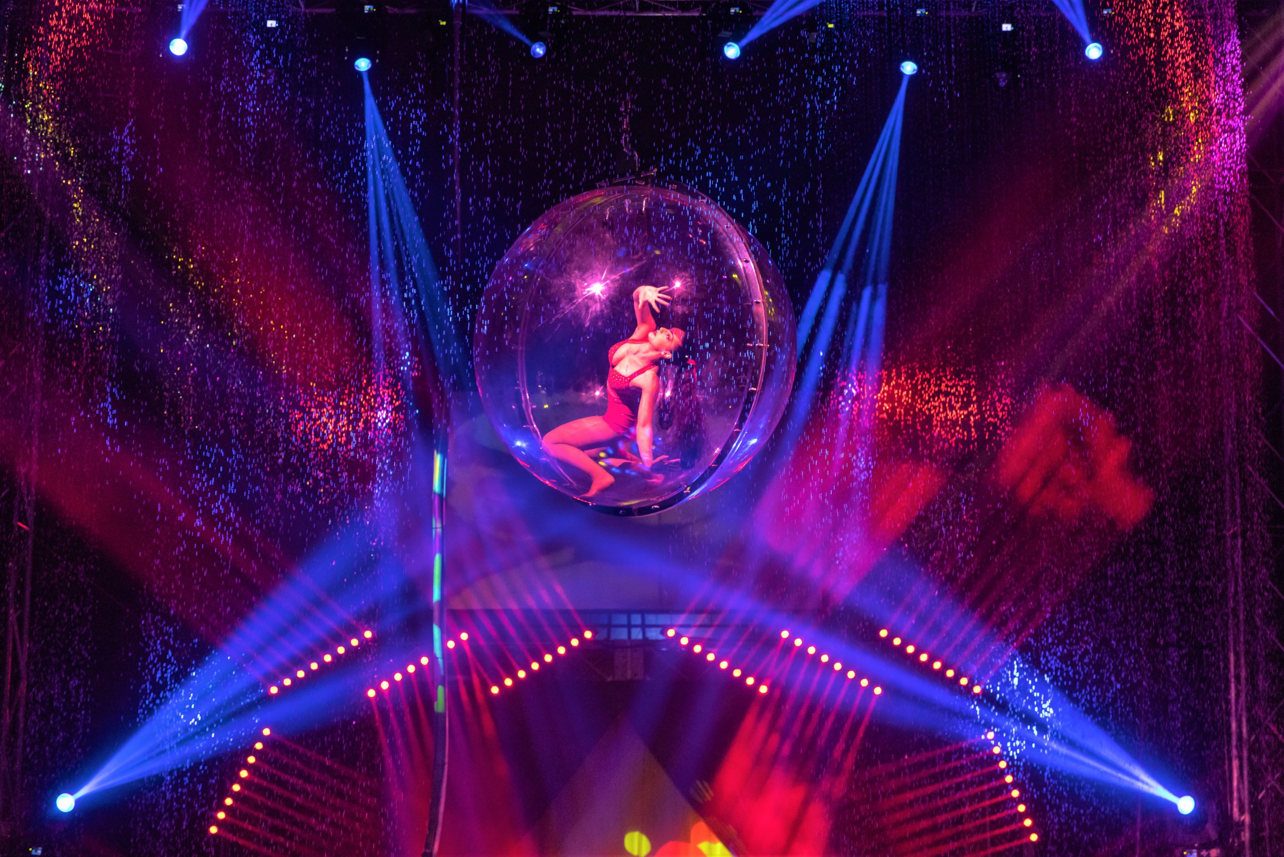 Feb. 4-7: Cirquie Italia high-octane show under the big tent in St