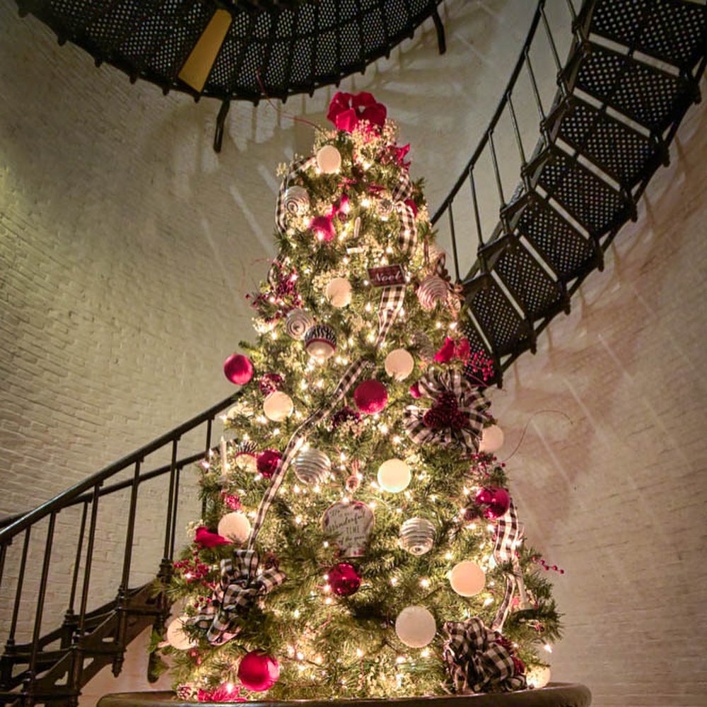 Nov 22 Jan 13 Lighthouse Illuminations Features 20 Themed Trees At